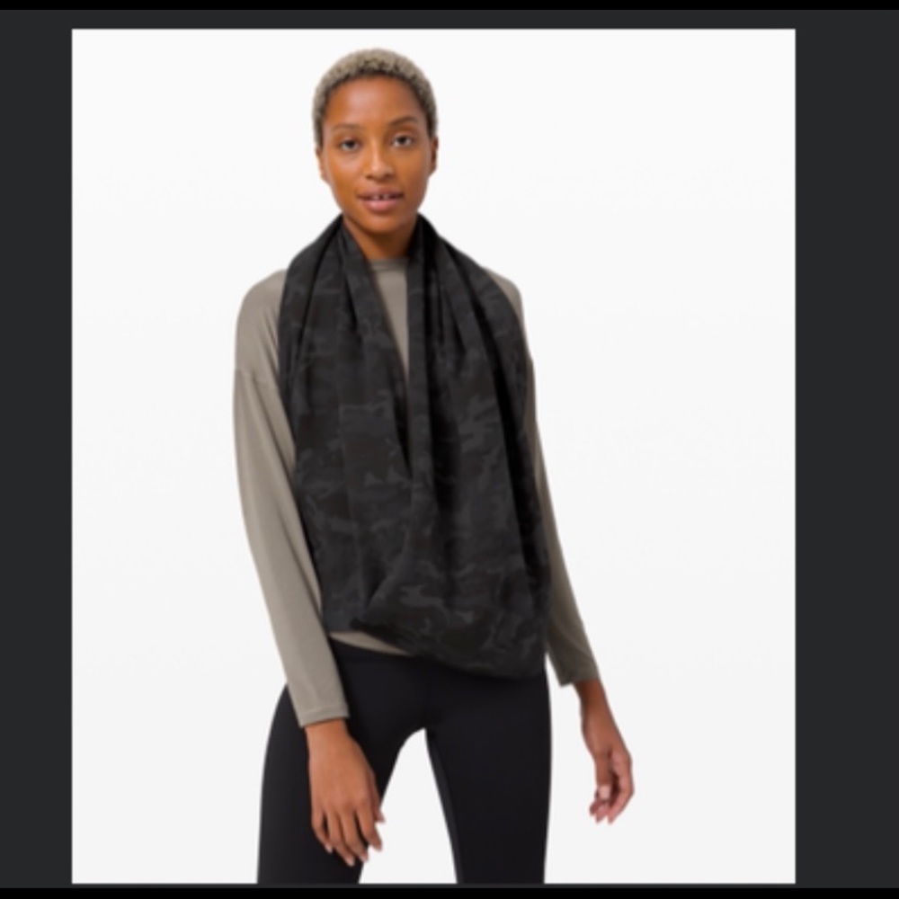 NWT Vinyasa Scarf cotton